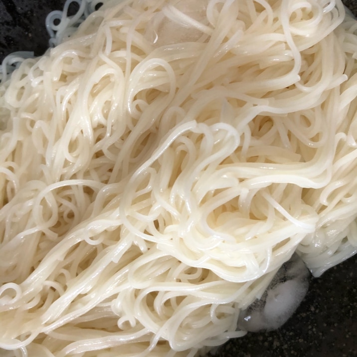 レンジで簡単！そうめんの茹で方